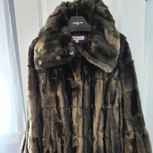 Laundry By Design Faux Fur Coat - Size XL